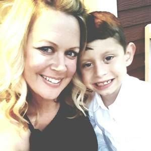 Meet your Posher, Shalon